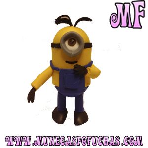 Muñeca fofucha Minion Corto