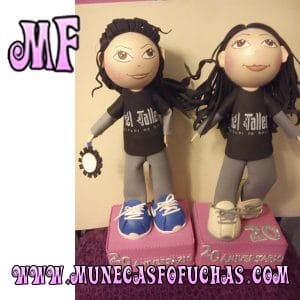 Muñeca Fofucha personalizada Aniversario Baile 2