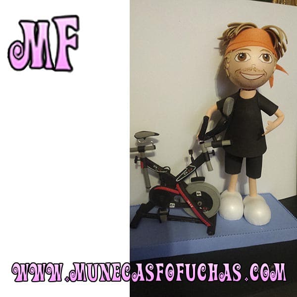 Muñeca Fofucha Gimnasio con bici